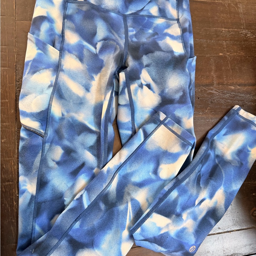 lululemon athletica Blue and White Tie-Dye Leggings